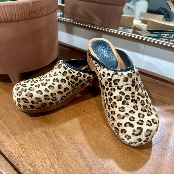 Sanita Shoes - Sanita Caroline Open Clogs Leopard Animal Print Sz 39 Medical Fashion Eclectic